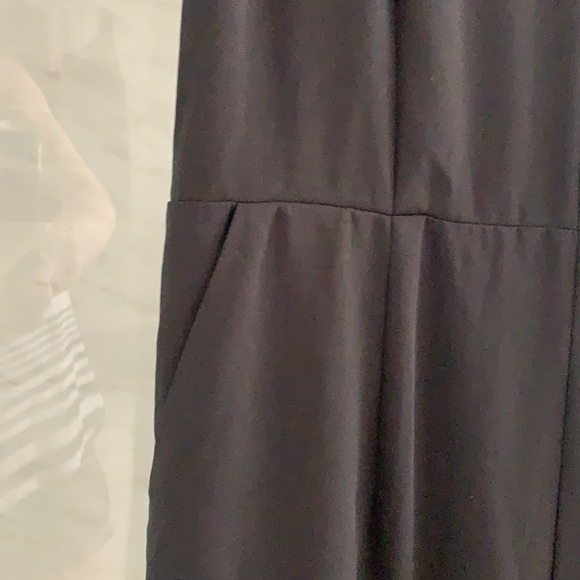 NWT | Black sleeveless vneck jumpsuit - Picture 5 of 12